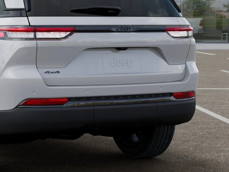 New 2025 Bright White Clear-Coat Exterior Paint Jeep Altitude X image 14