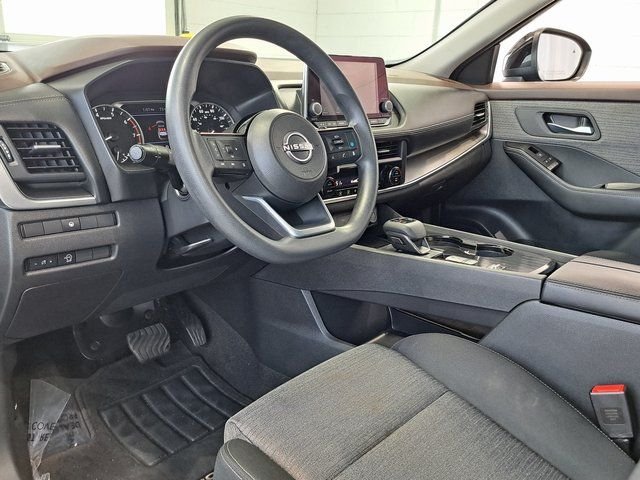 Used 2023 Black Nissan SV image 8