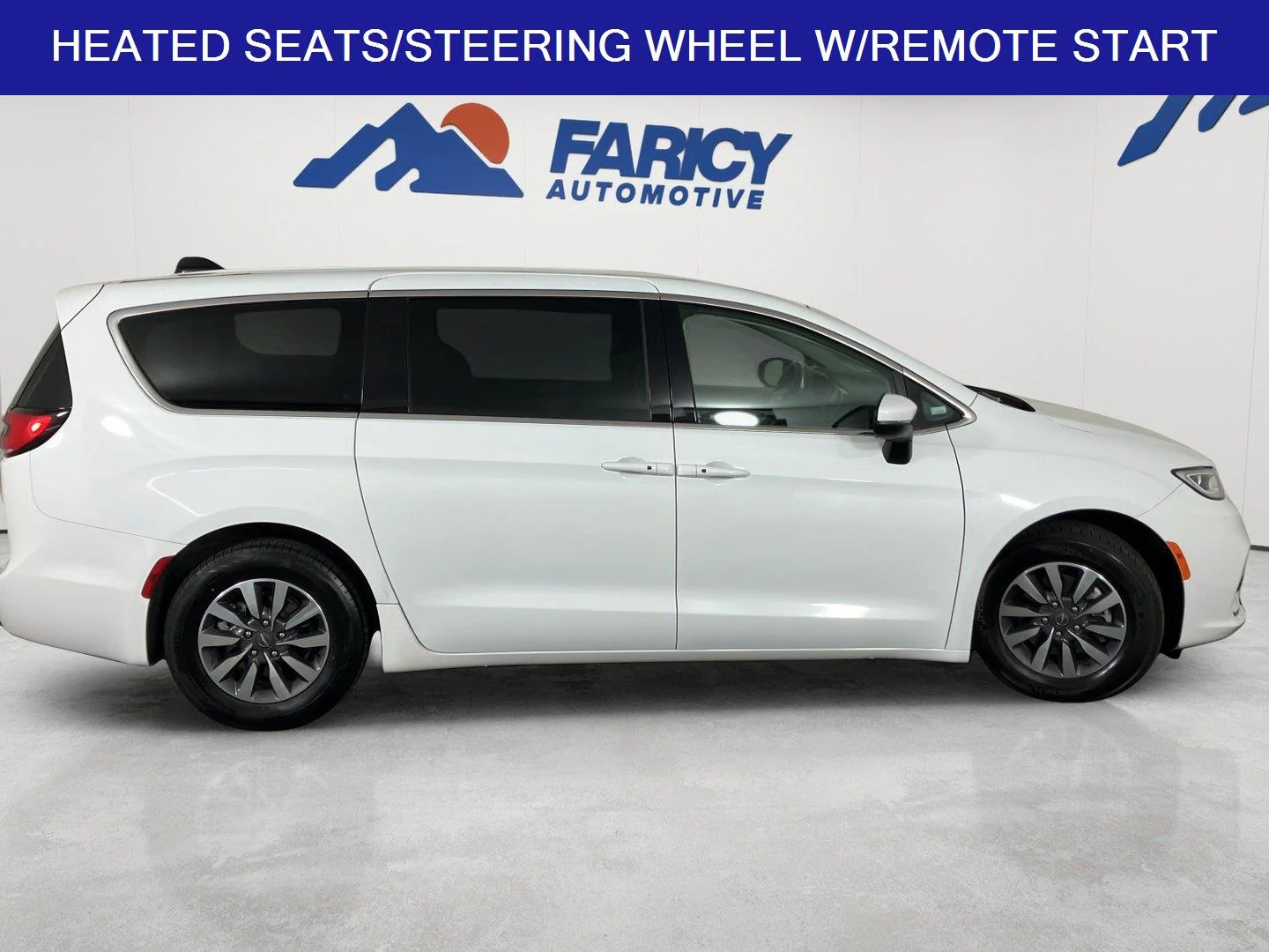 Used 2023 Bright White Clearcoat Chrysler Hybrid Touring L image 7