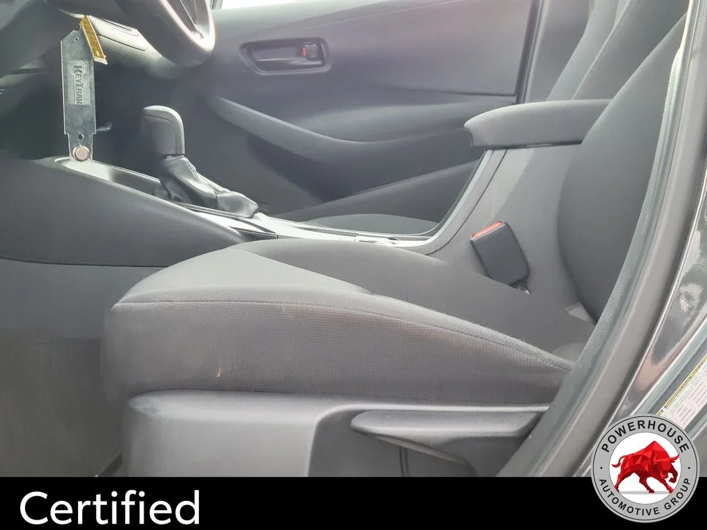 Used 2024  Toyota LE image 22