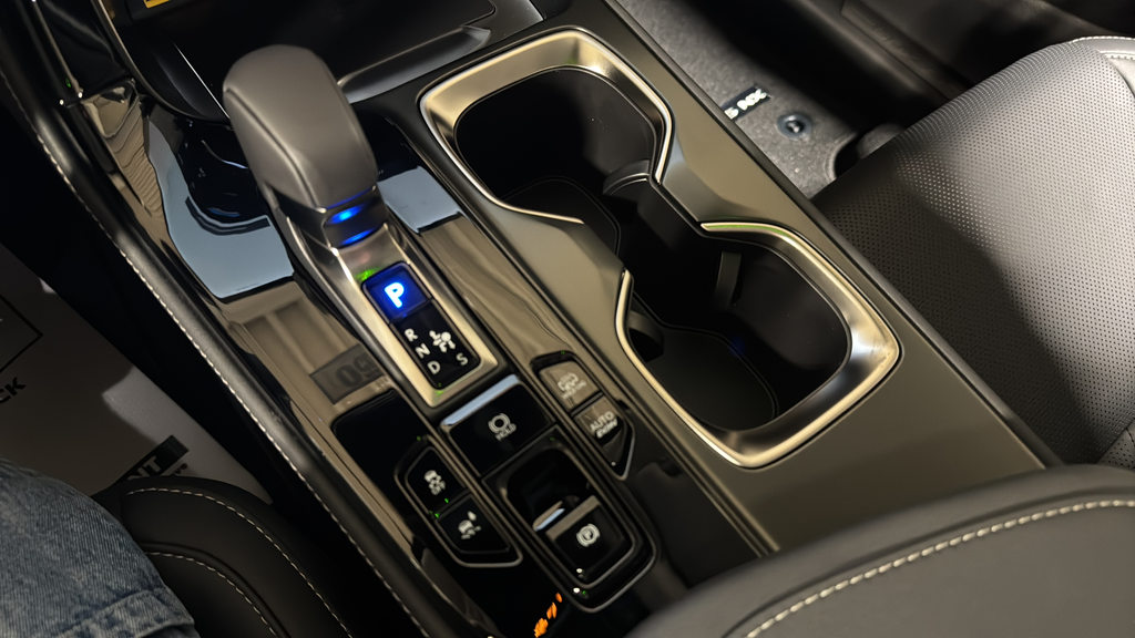New 2026 Caviar Lexus NX 450h+ PREMIUM AWD image 23