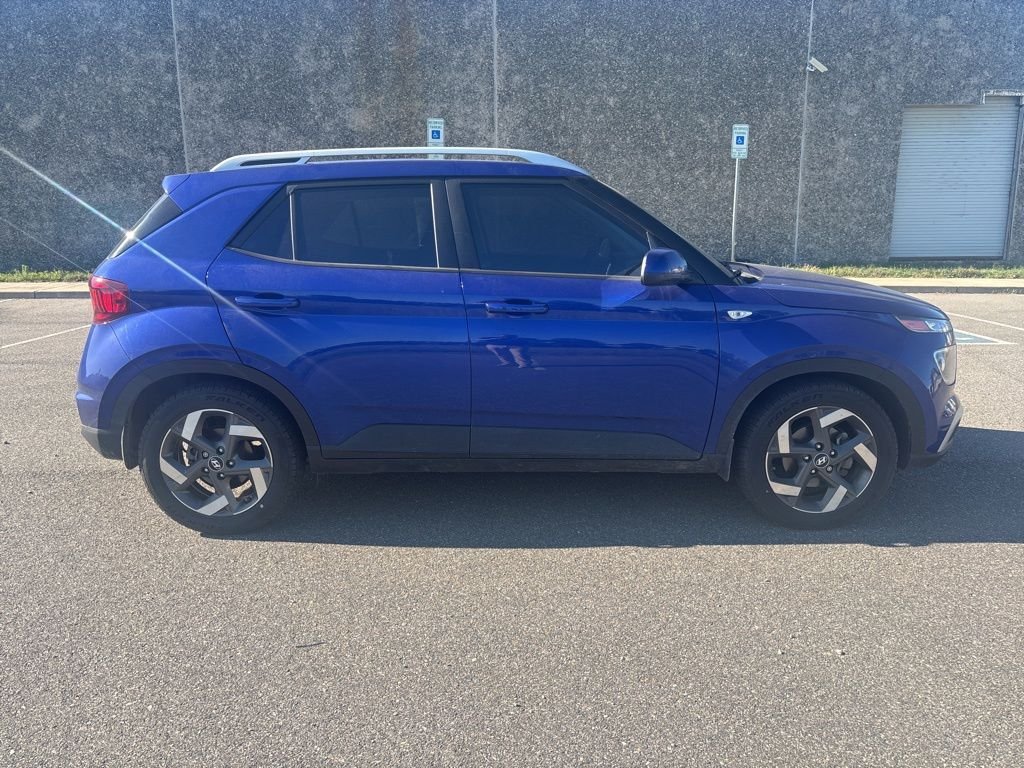 Used 2022 Blue Hyundai Limited image 8
