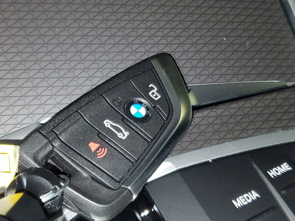 Used 2026 White BMW 330i image 26