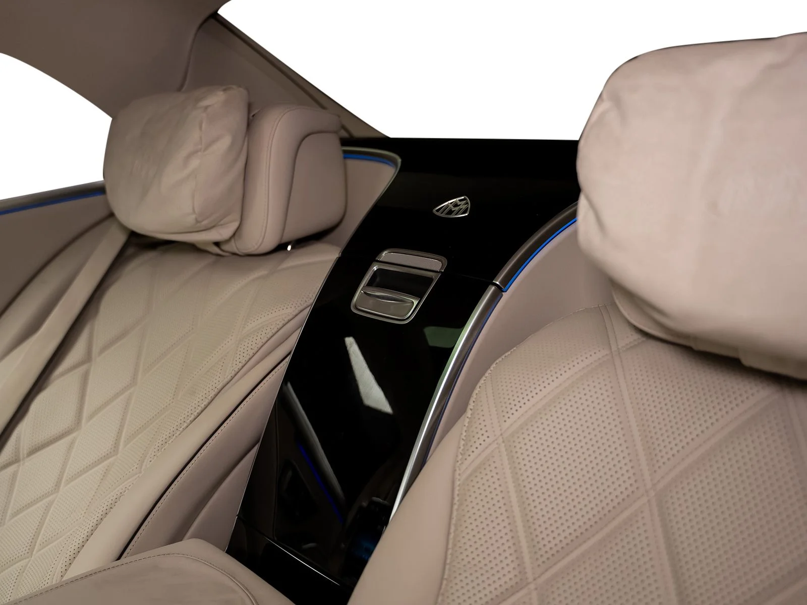 Used 2024 Silver Mercedes-Benz Maybach S 580 image 45