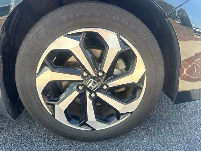 Used 2017 Black Honda EX-L image 4