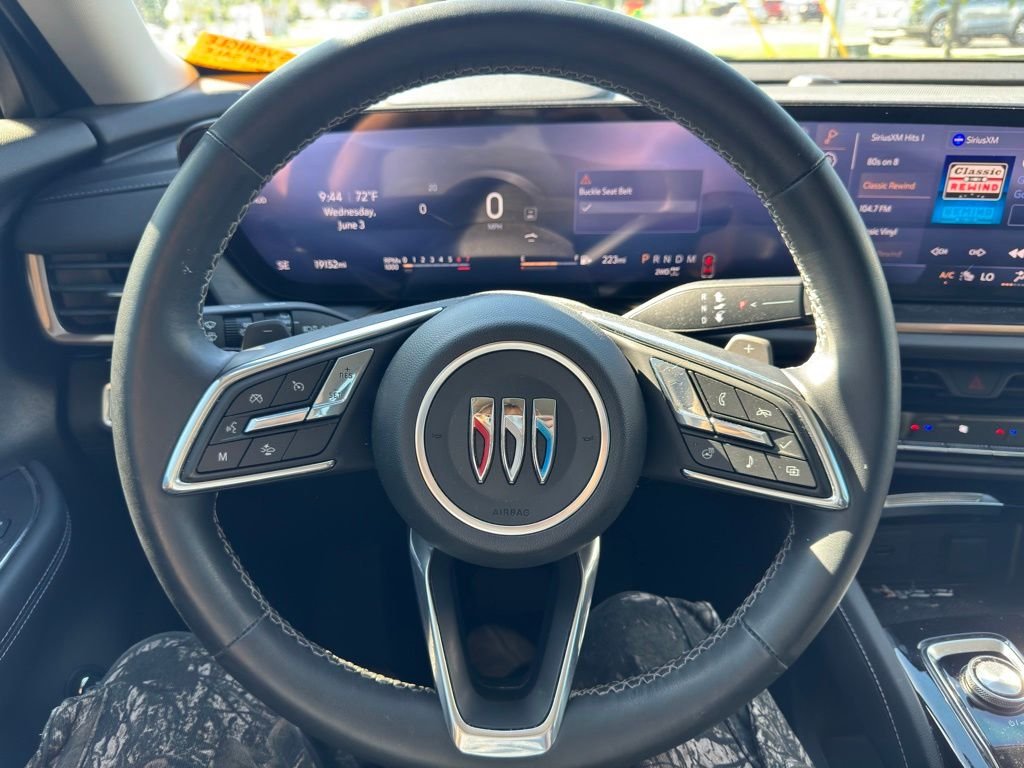 Used 2024 White Frost Tricoat Buick Avenir image 11