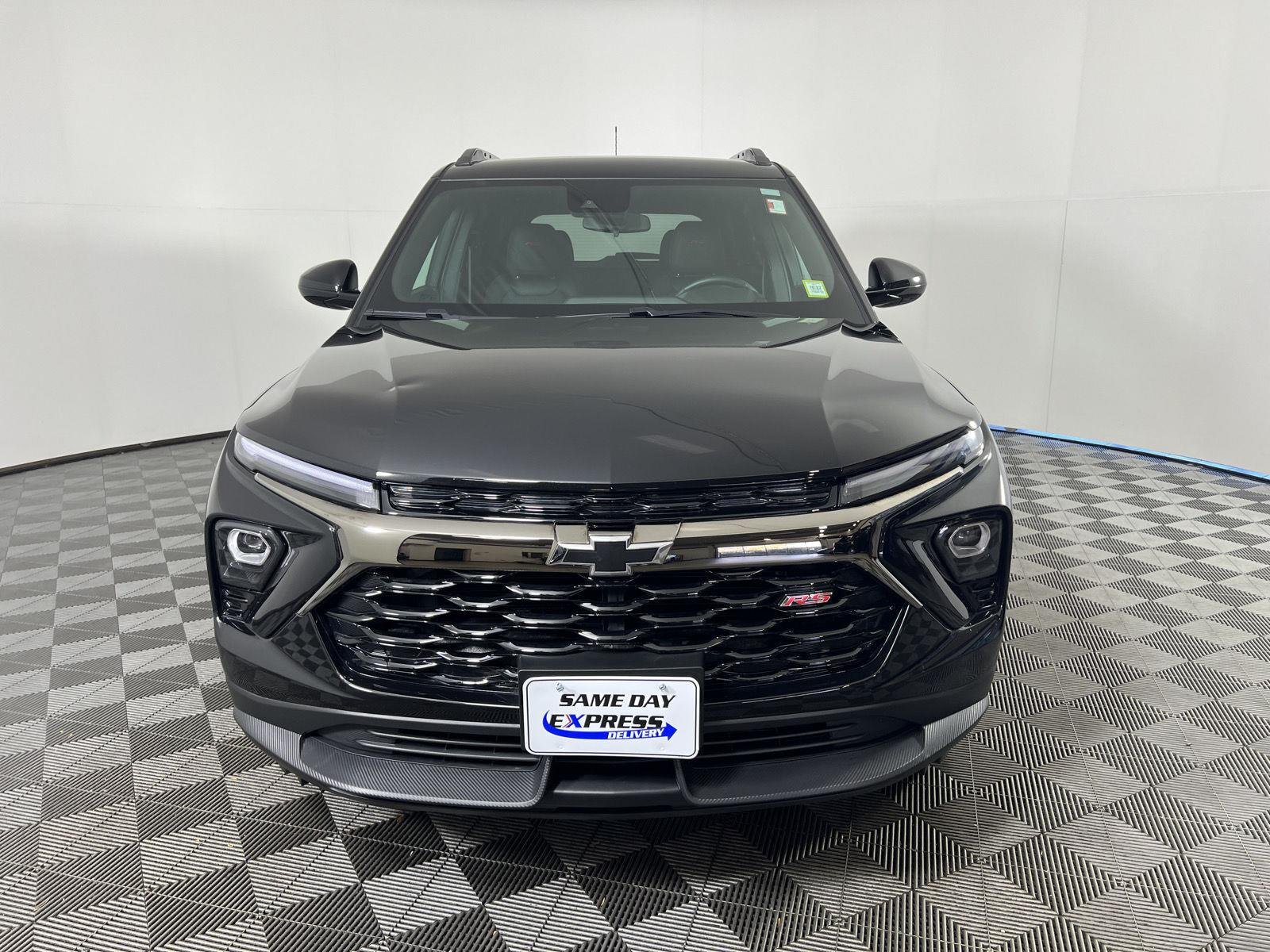 Used 2026 Mosaic Black Metallic Chevrolet RS image 27