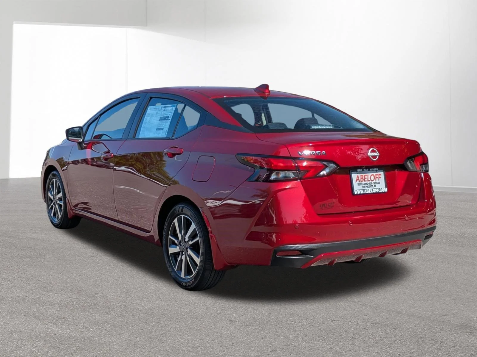 2025 Nissan Versa Sedan SV - Photo 6