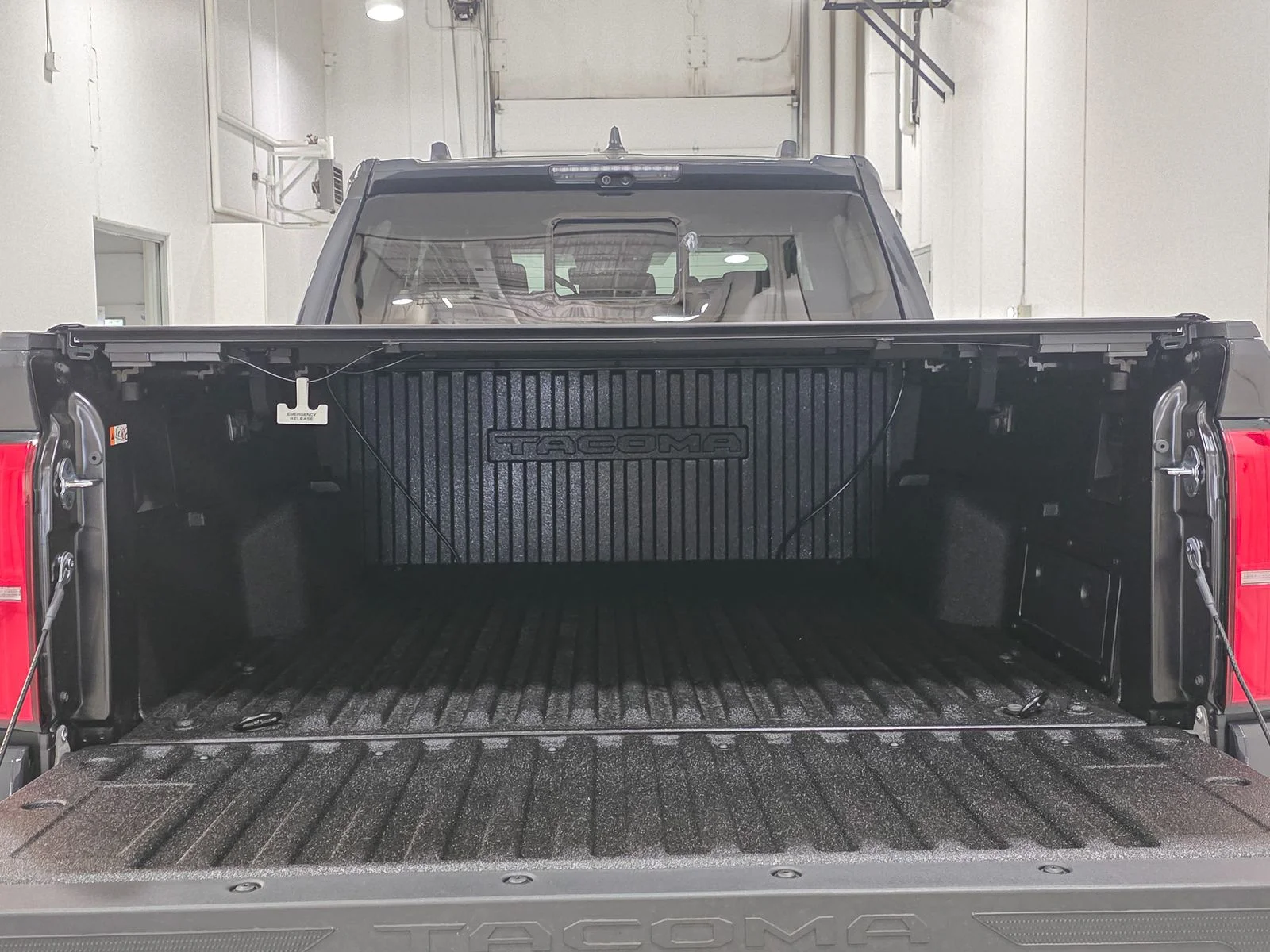 2026 Toyota Tacoma Limited - Photo 17
