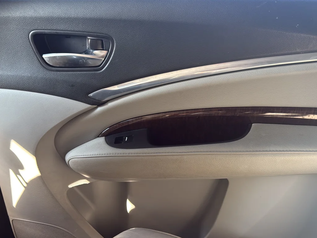 Used 2020 Silver Acura 3.5L image 43
