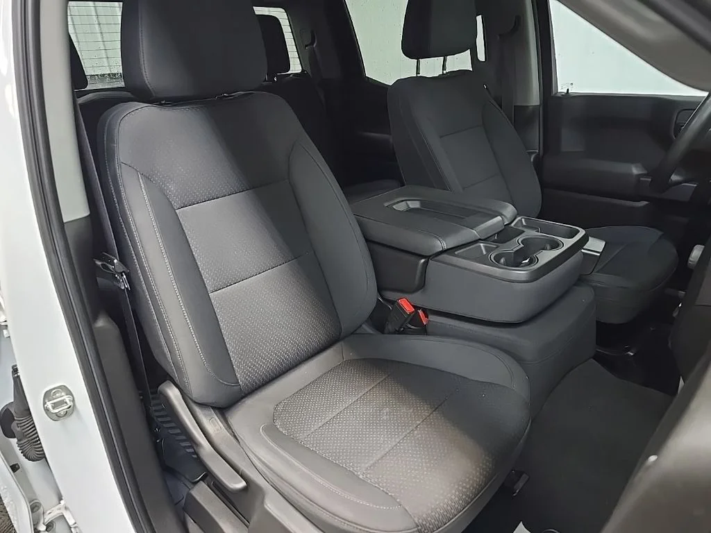 Used 2022 White Chevrolet Custom Trail Boss image 14
