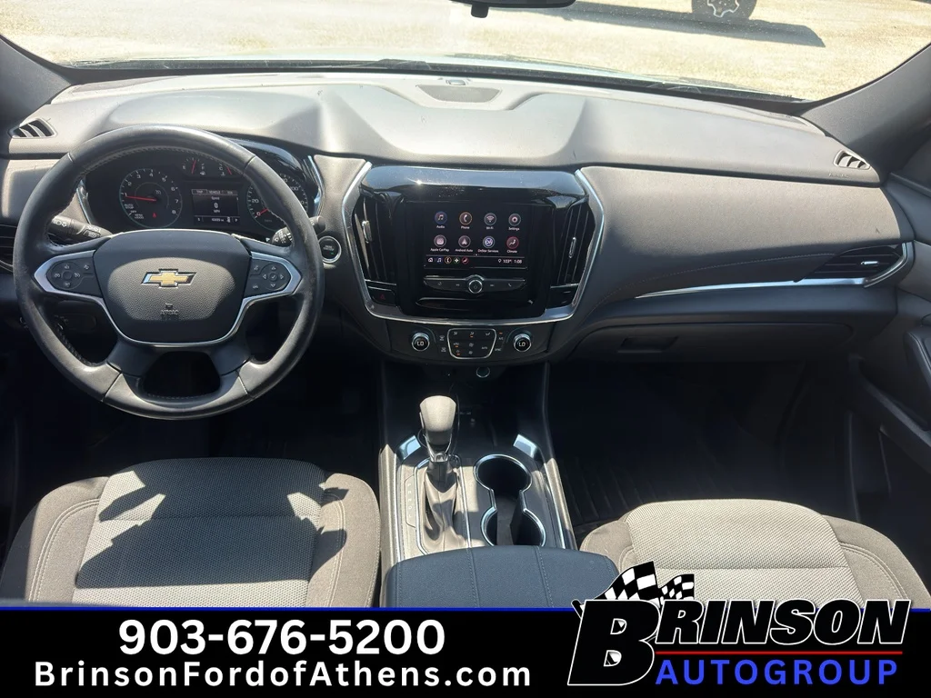 Used 2022 Silver Sage Metallic Chevrolet LT Cloth image 14