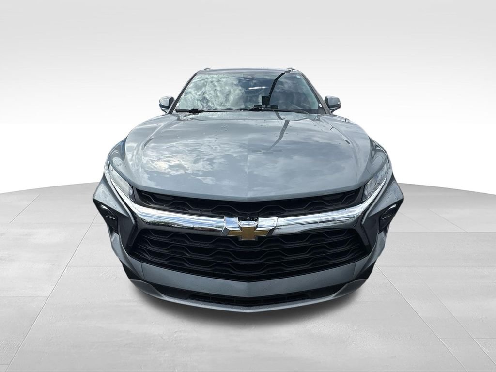 Used 2024 Gray Chevrolet LT image 19