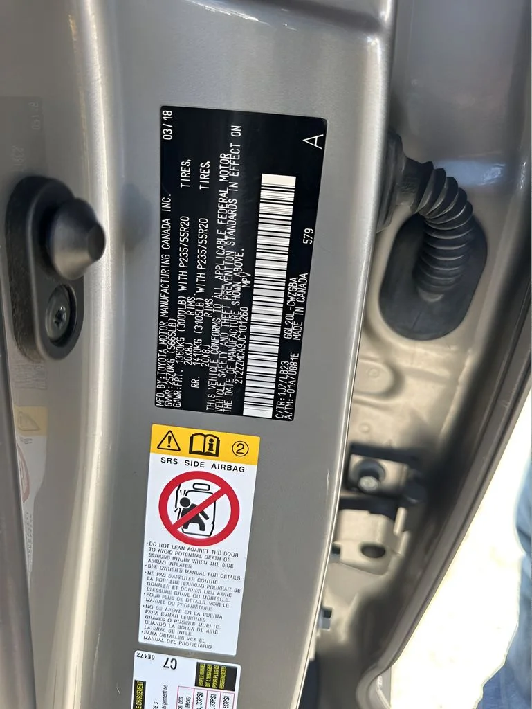 Used 2018 Silver Lexus 350 image 36
