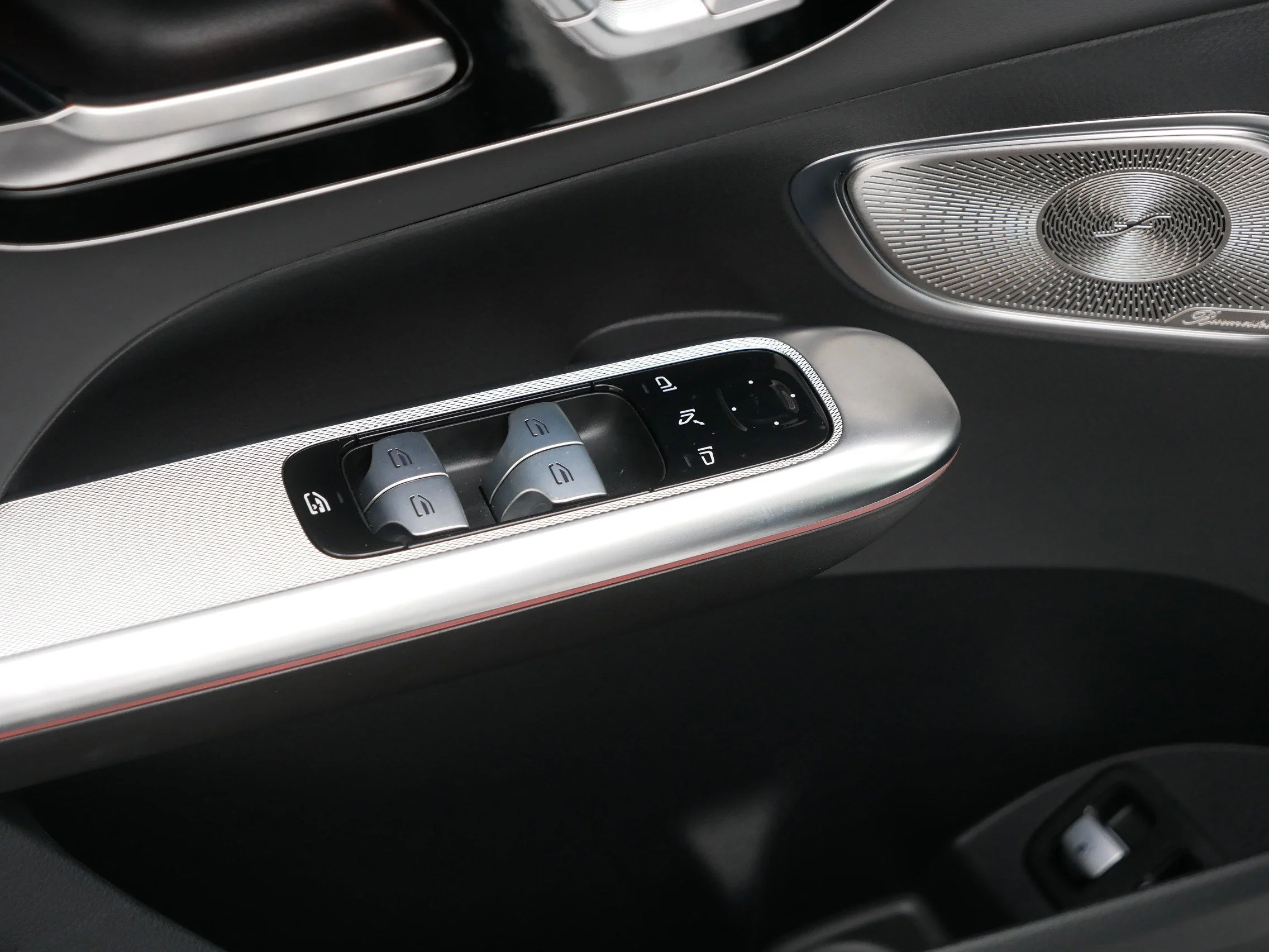Used 2025 Polar White Mercedes-Benz AMG® GLC 63 S E Performance image 19