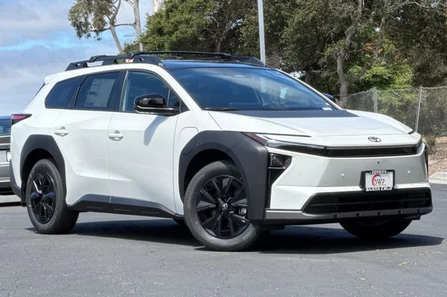 2026 Toyota bZ Woodland Woodland Premium - Photo 2