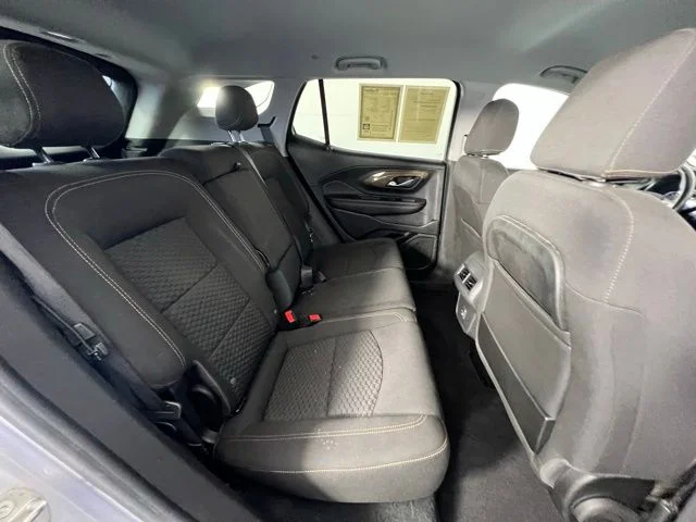 Used 2021 Silver GMC SLE image 32