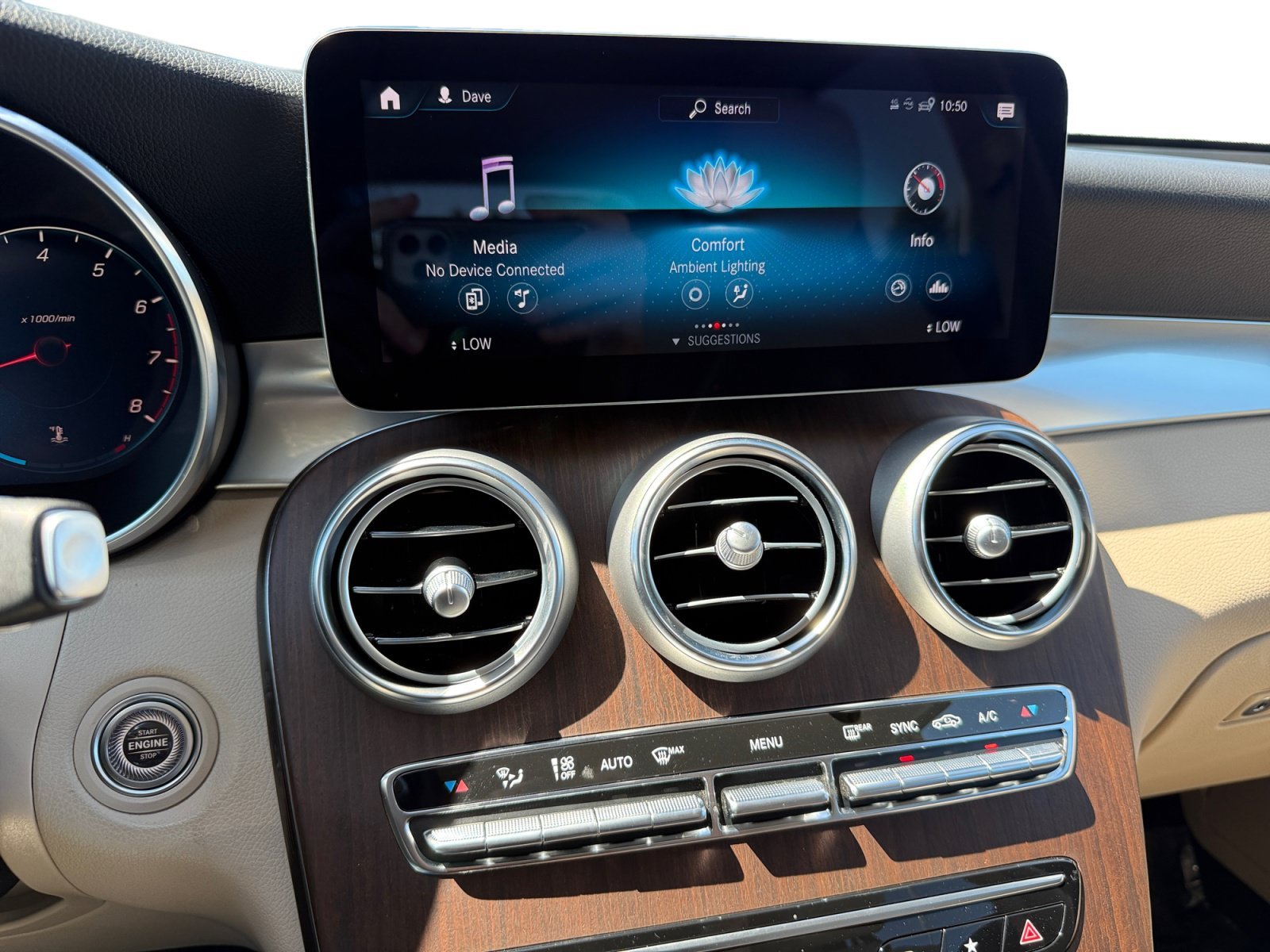 Used 2022 Mojave Silver Metallic Mercedes-Benz GLC 300 image 12