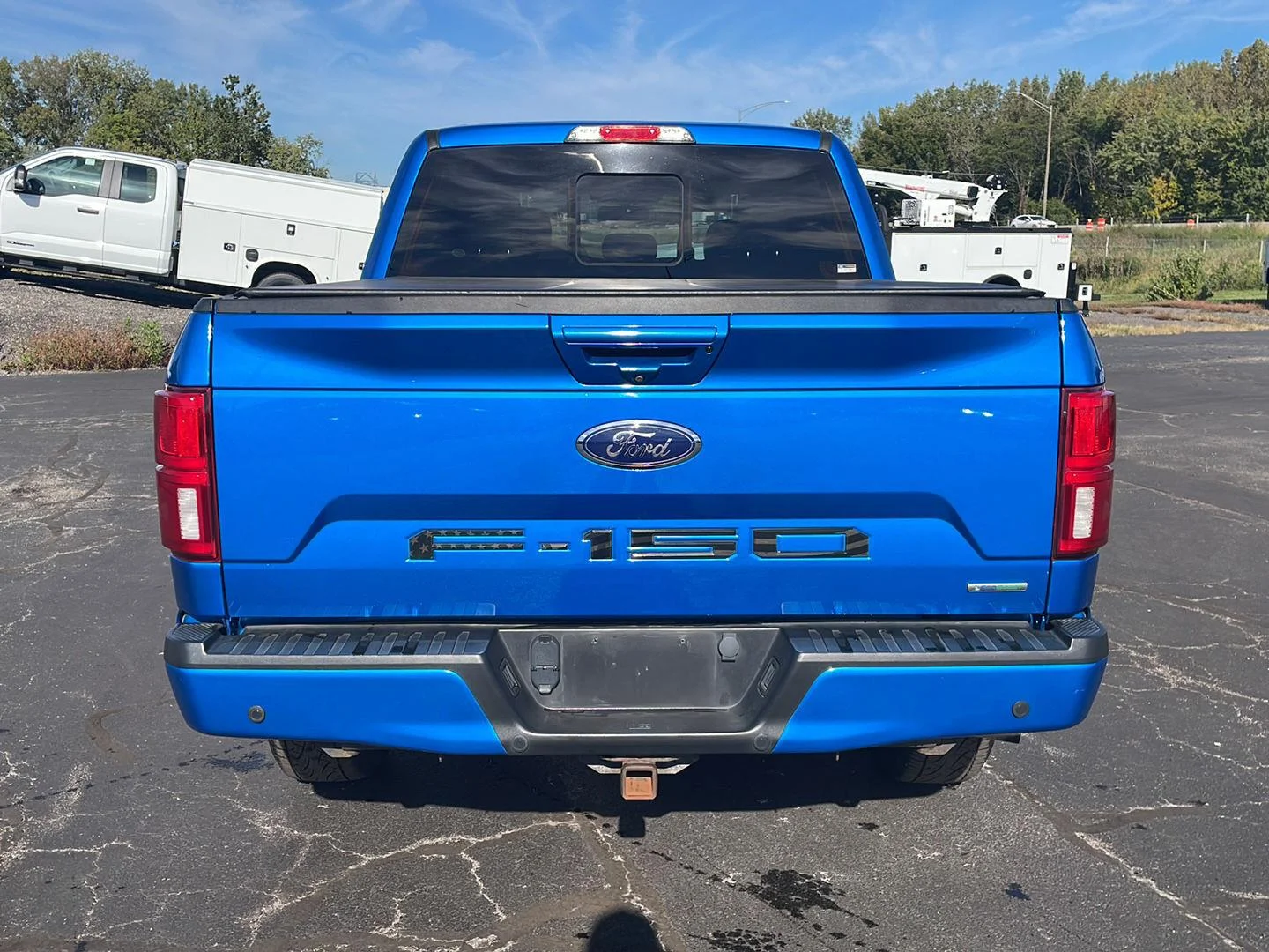 Certified Used 2020 Velocity Blue Ford LARIAT image 4