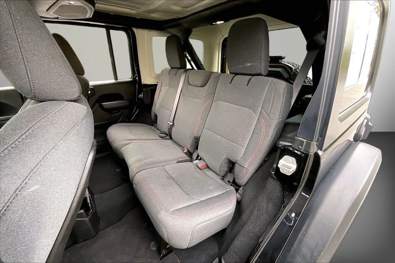 Certified Used 2024 Black Jeep Rubicon image 21