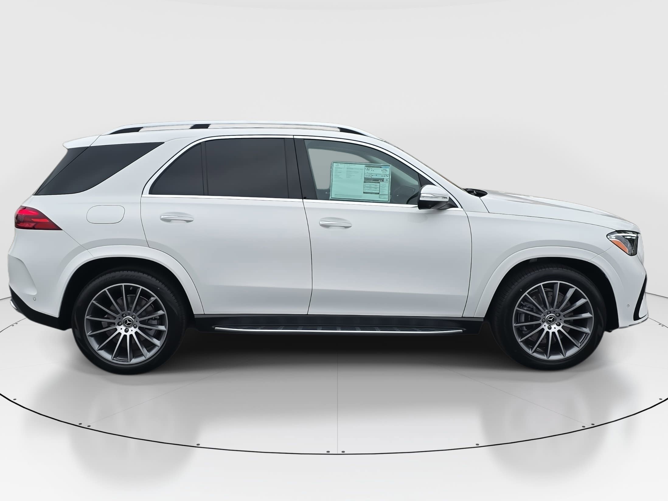 New 2026 Polar White Mercedes-Benz GLE350 image 4