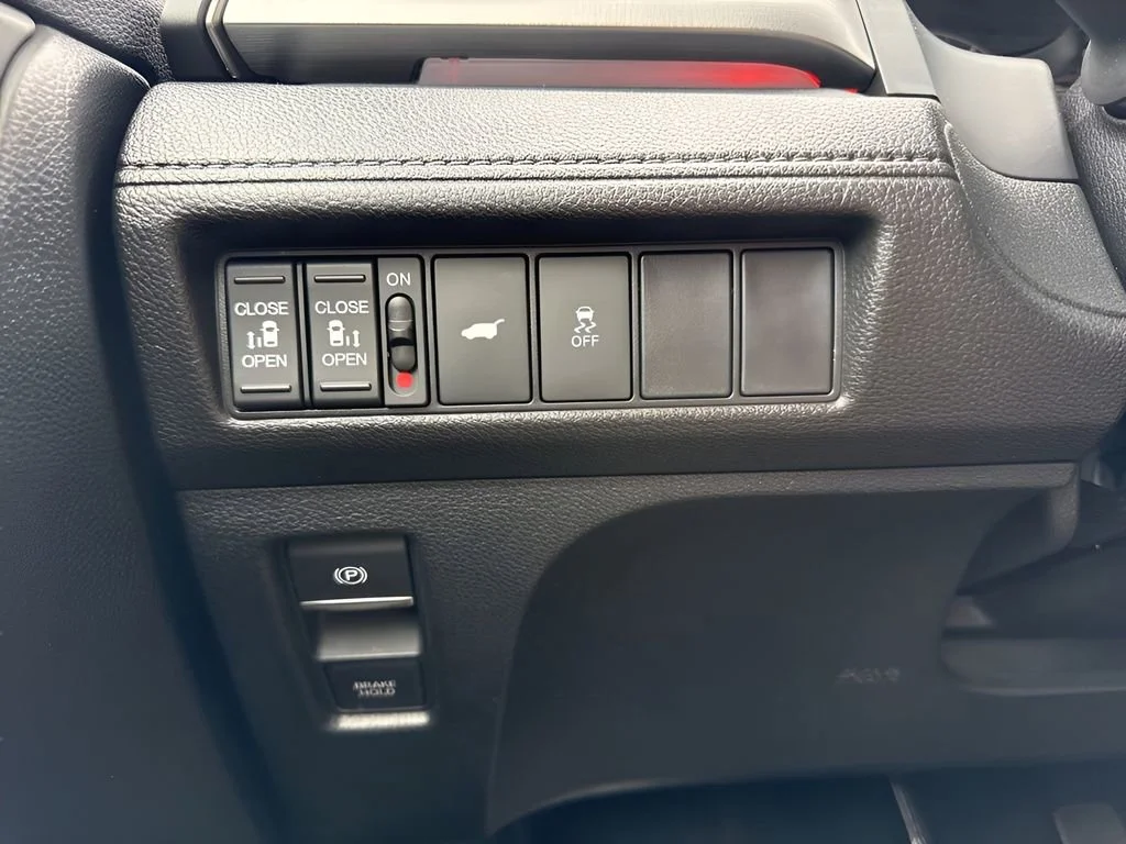 Used 2025 Red Honda Sport-L image 26