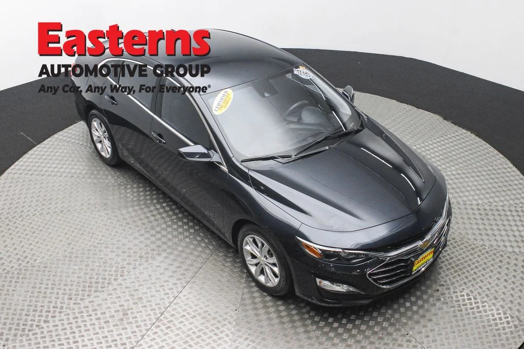 Used 2023 Gray Chevrolet LT image 3