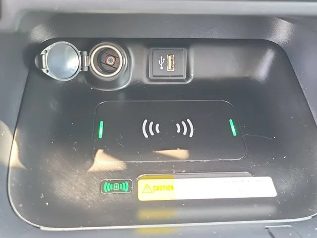 Used 2025  Toyota LE image 30