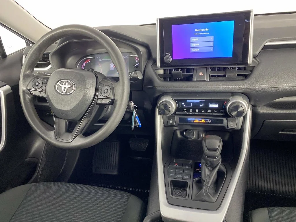 Used 2024 Ice Toyota LE image 13
