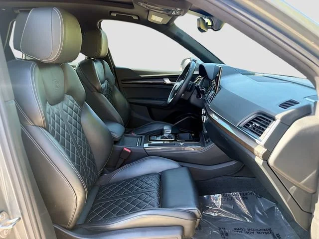 2023 Audi SQ5 Prestige - Photo 16