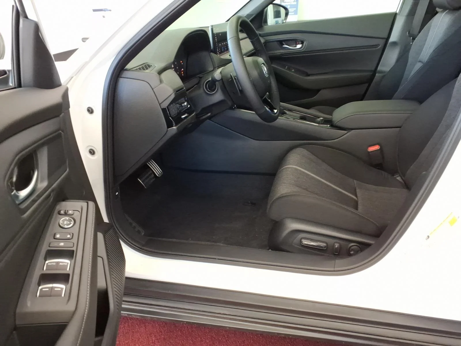 2026 Honda Accord Hybrid Sport - Photo 14