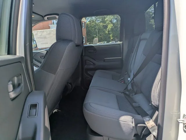2026 Nissan Frontier SV - Photo 6