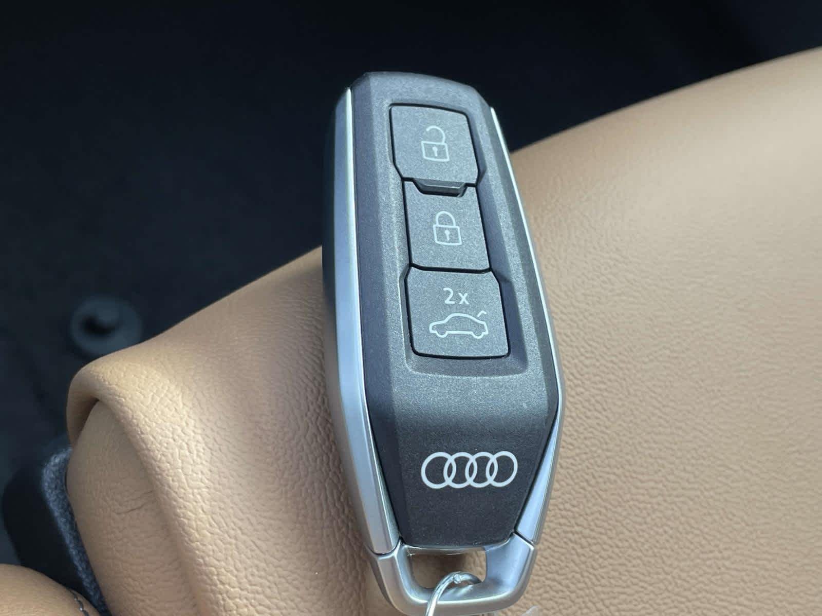 New 2026 0E0E/Black Audi Premium Plus image 4