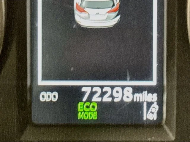 Used 2017 White Toyota XLE image 13
