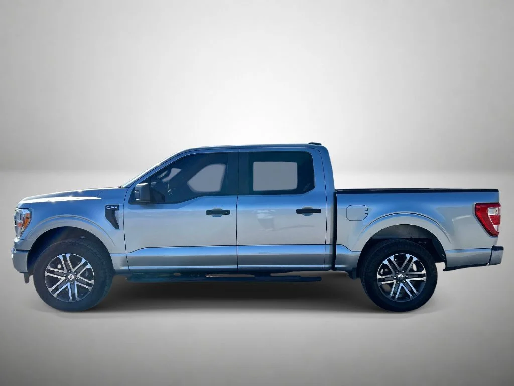 Used 2021 Silver Ford XL image 6