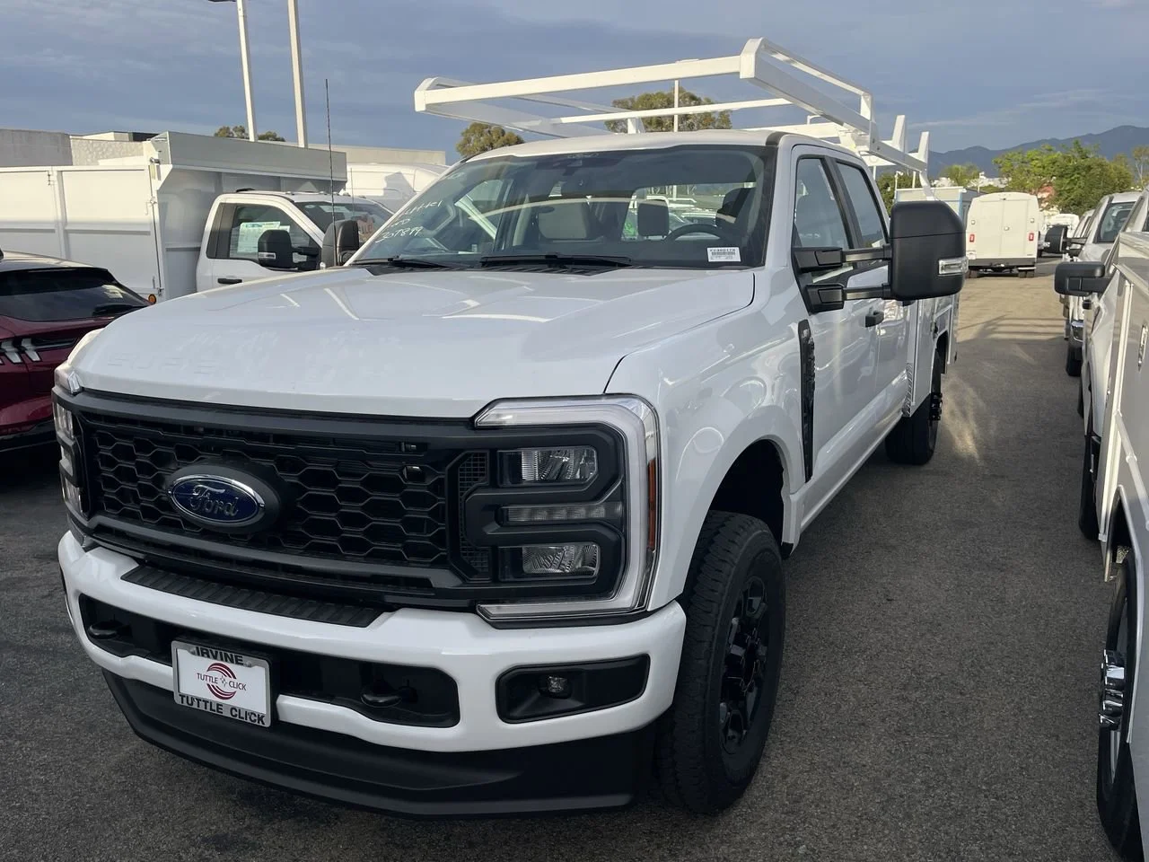 New 2026 Oxford White Ford XL image 3