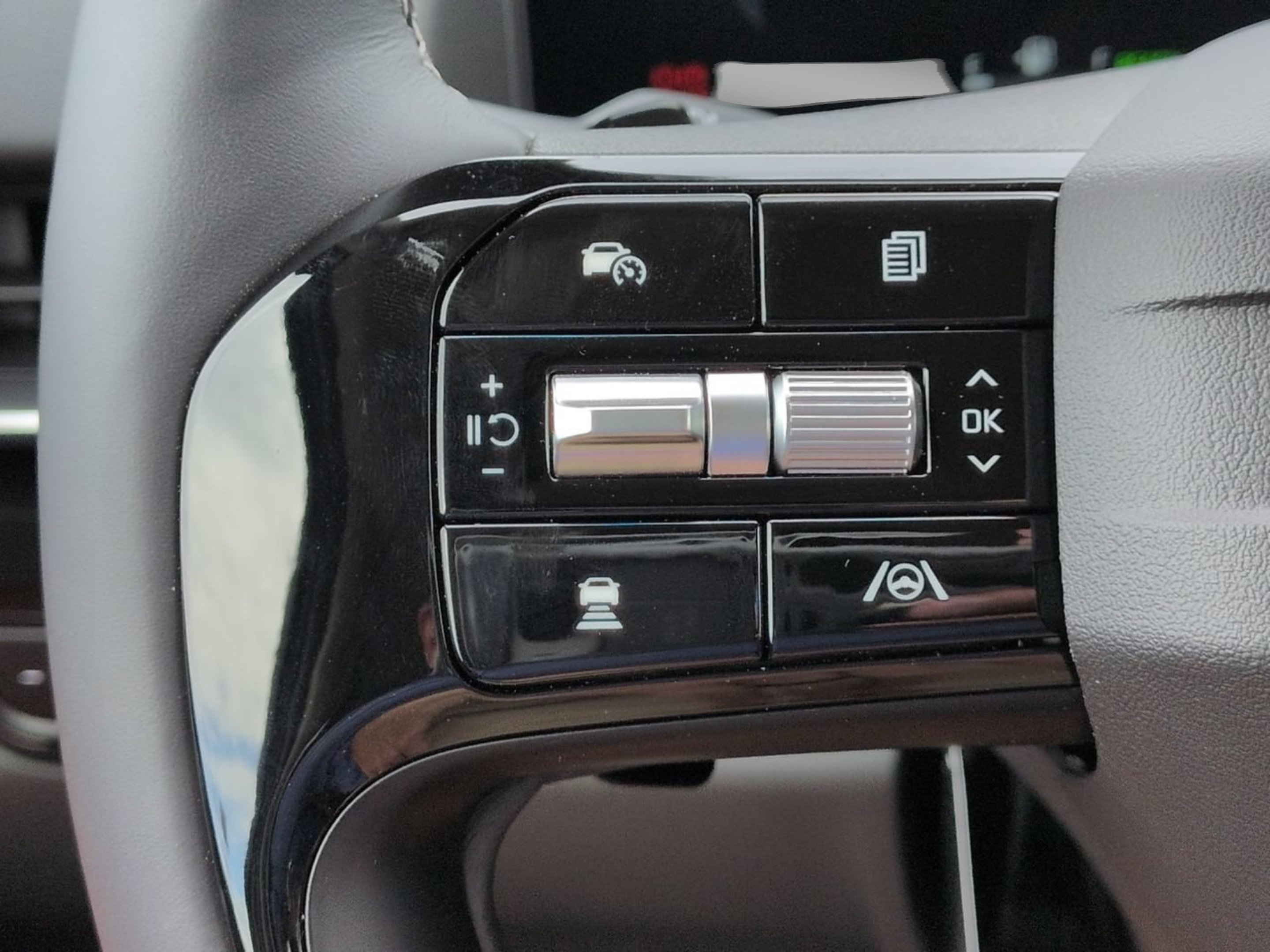 New 2027 Astra Blue Kia SX Prestige image 32
