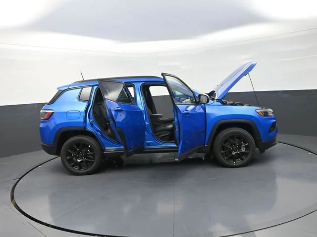 New 2026 Hydro Blue Pearlcoat Jeep Latitude image 36