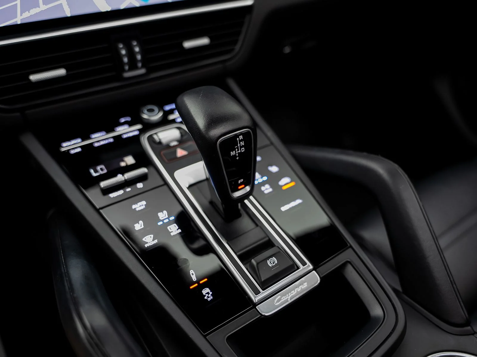 Used 2019 White Porsche Base image 51
