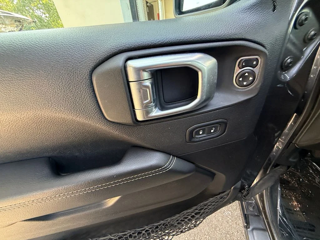 Used 2023 Gray Jeep Overland image 11