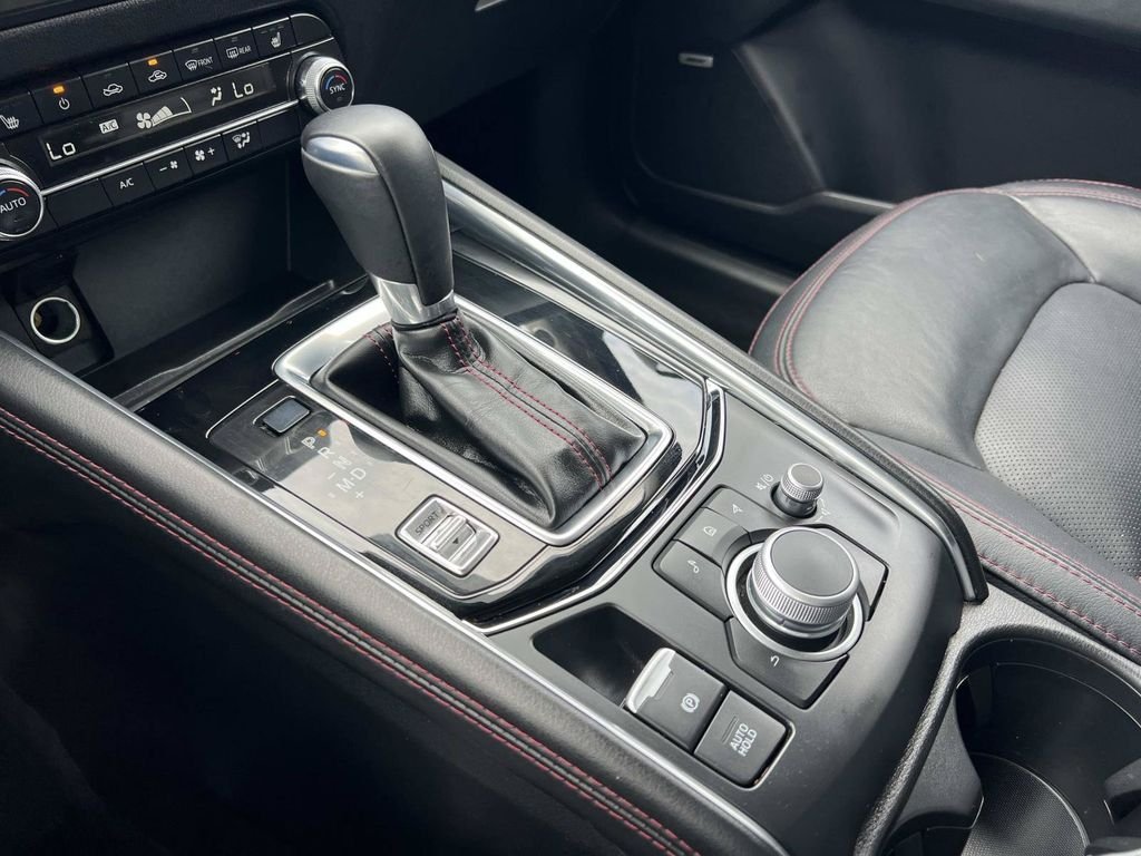 Used 2025 Gray Mazda 2.5 S Carbon Edition image 17