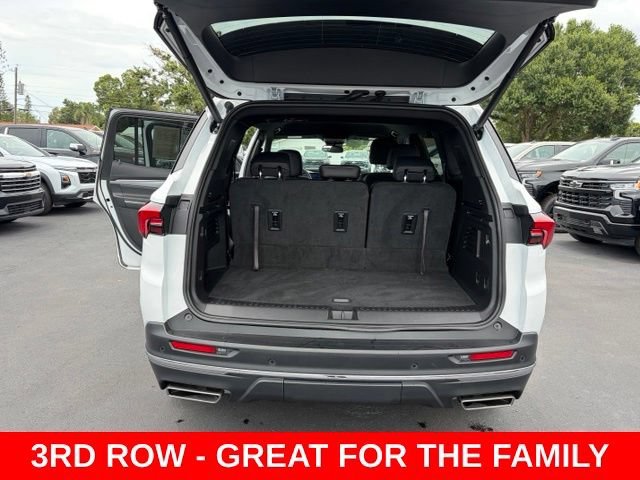 2025 Buick Enclave Preferred - Photo 17