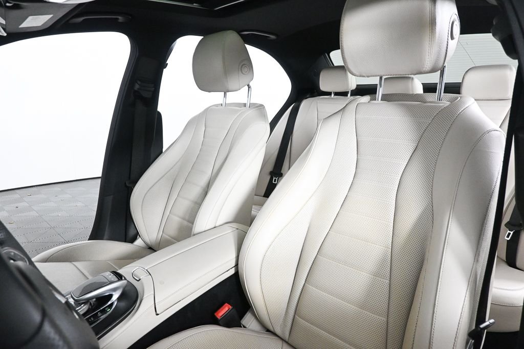 Used 2018 Red Mercedes-Benz E 300 image 5