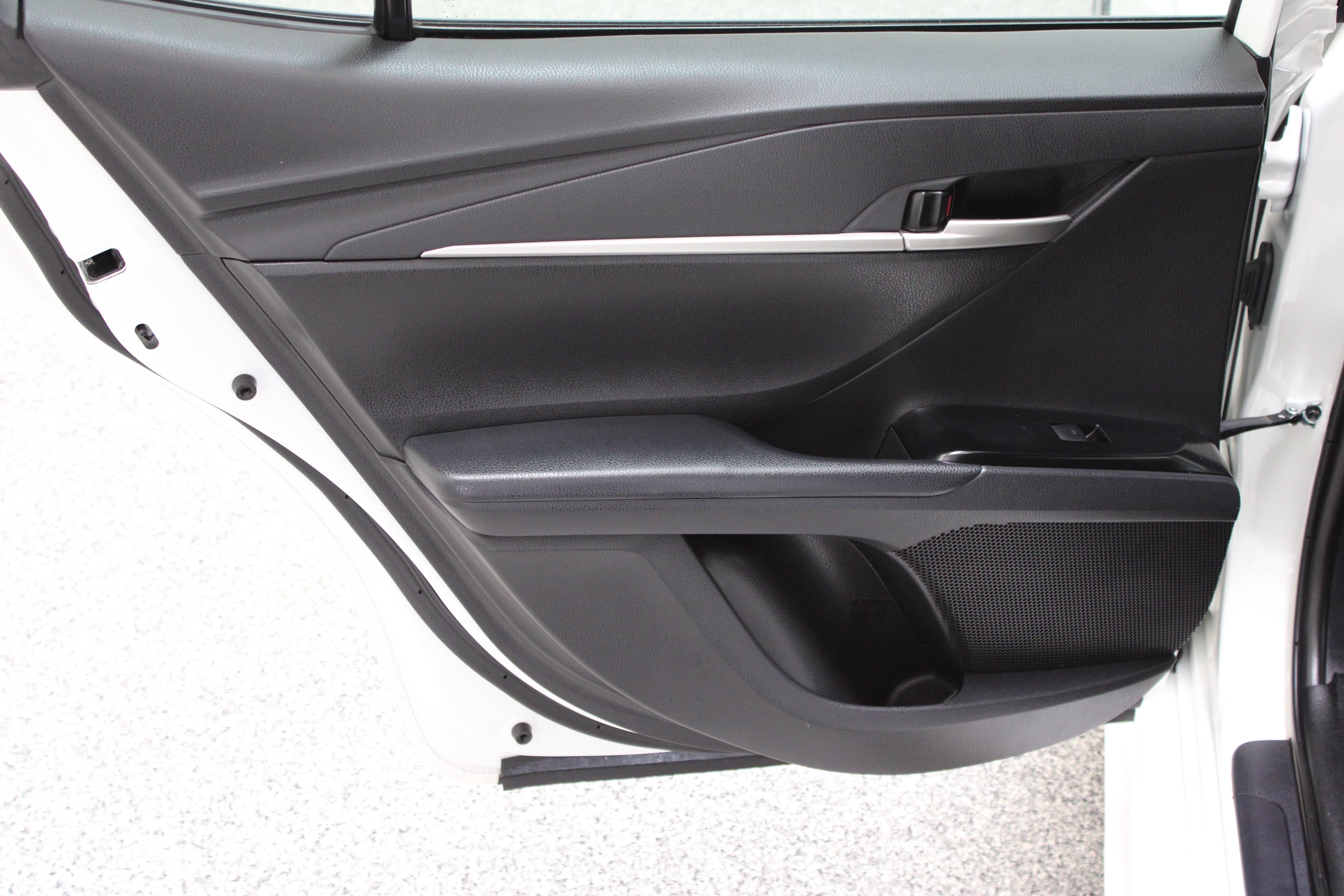 Used 2025 White Toyota SE image 26