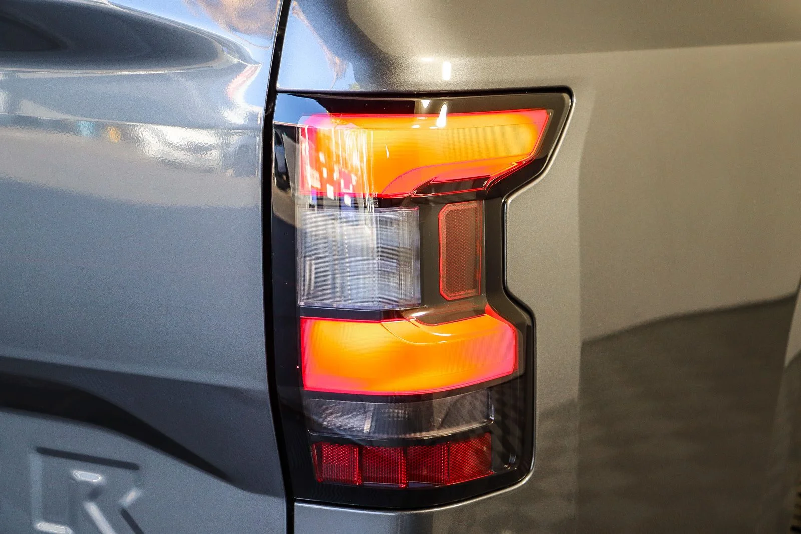 New 2027 Gray Nissan S image 9