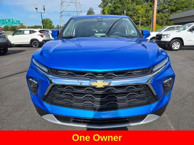 Used 2025 Blue Chevrolet LT image 2