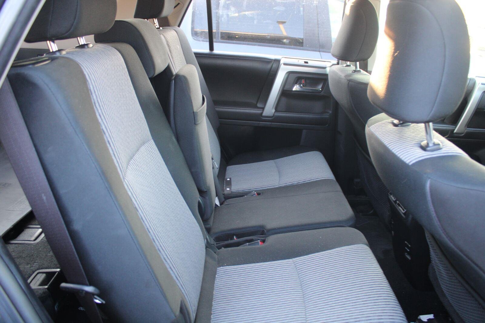 Used 2017 Magnetic Gray Metallic Toyota SR5 image 5