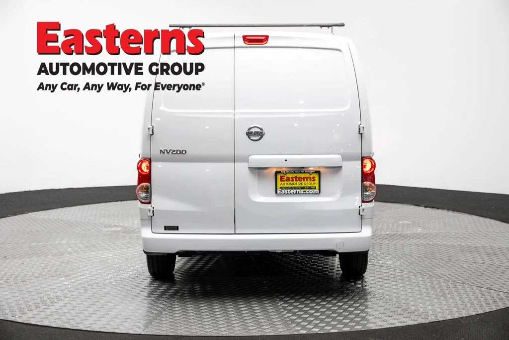 Used 2019 White Nissan SV image 6