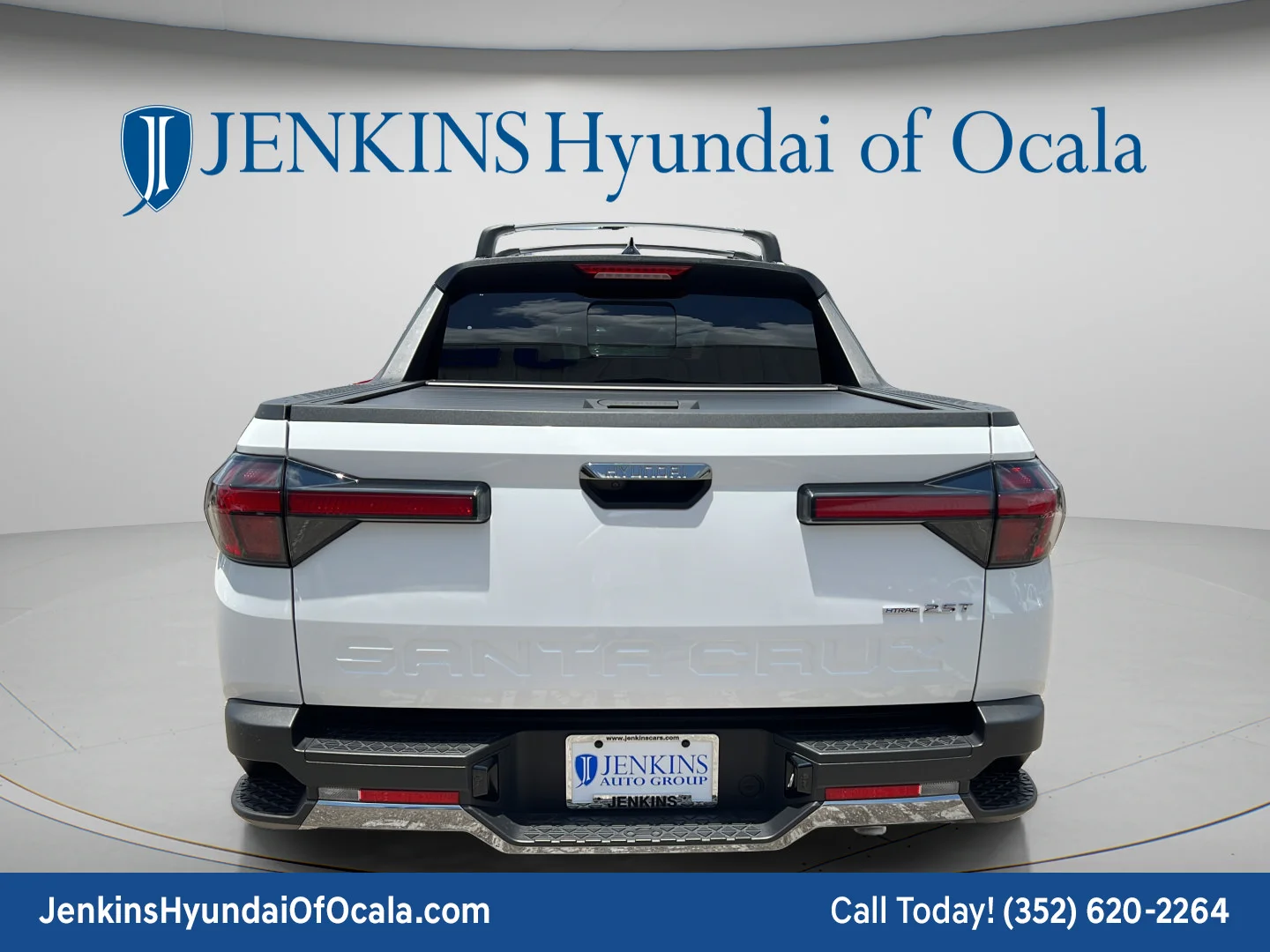 Used 2025 Atlas White Hyundai Limited image 4