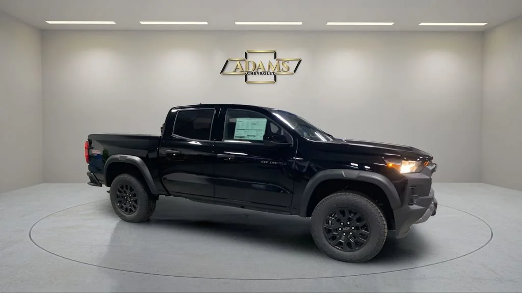 2026 Chevrolet Colorado Trail Boss - Photo 11